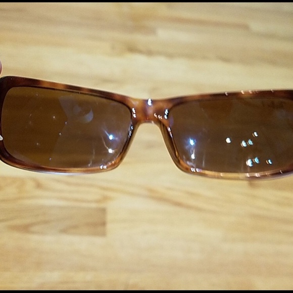 Rayban polarized sunglasses with original case - Picture 7 of 7